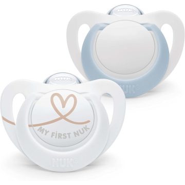   NUK Star szilikon játszó és altatócumi (2 db) 0-2 hó fiús