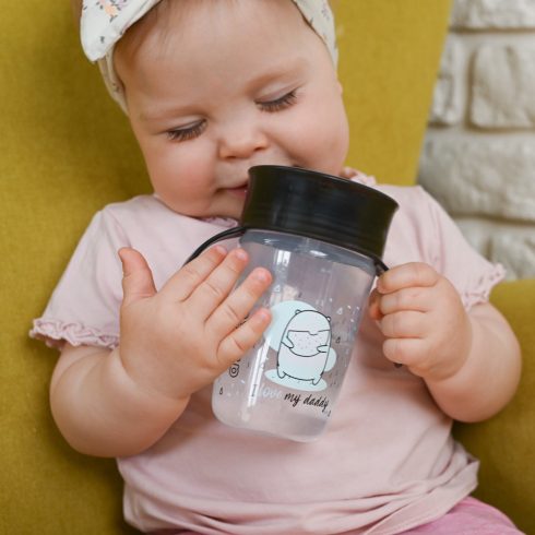 Akuku Non-Spill Cup 9+ varázslatos pohár 240ml - fekete