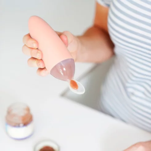 Boon Squirt bébiétel adagoló etetőkanál - menta