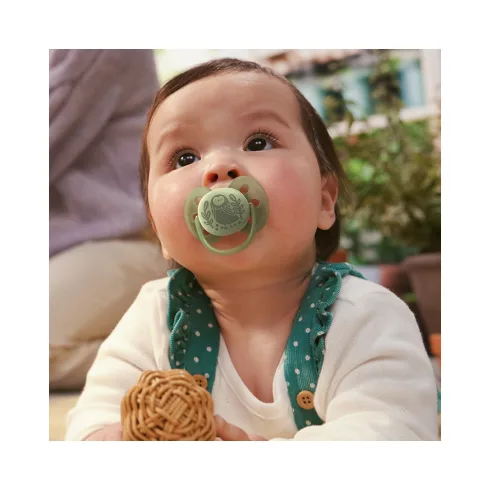 Philips AVENT SCF091/46 Ultrasoft Premium játszócumi 6-18hó (mókus/bagoly)  2 db