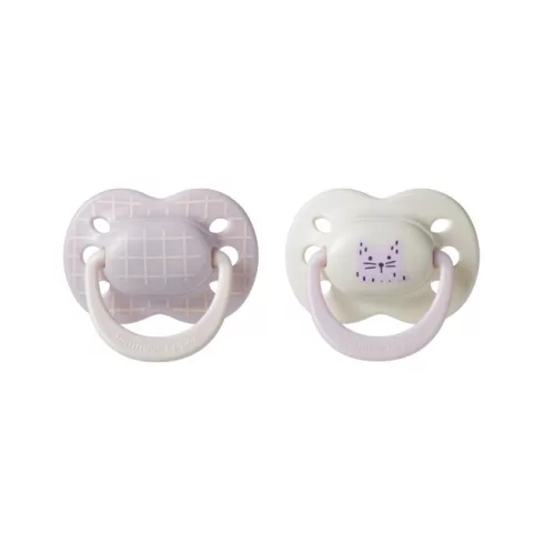 Tommee Tippee Ultimate Fit játszócumi 0-6 hó 2 db - lila/beige cica