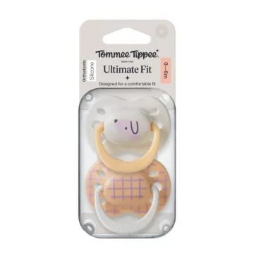   Tommee Tippee Ultimate Fit játszócumi 0-6 hó 2 db - barack/beige kutyus