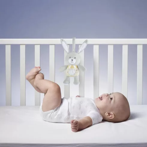 Chicco Lullaby Stardust Bunny zenélő-fénylő altató plüssnyuszi 0 hó+