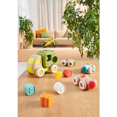 Chicco Kukásautó 5 bedobós formával Eco+ 10h+