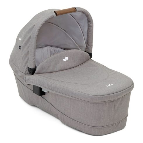 JOIE
Alore 3in1
babakocsi szett
Pebble Ramble XL Gray Flannel mózeskosár és i-Snug 3 hordozó