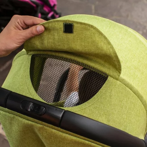 Chicco TROLLEYme babakocsi automata zárral  0h + Lime