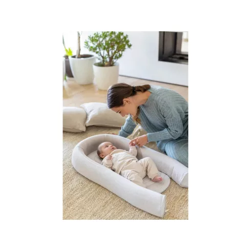 Inglesina Babafészek Welcome Pod - Quiet Beige