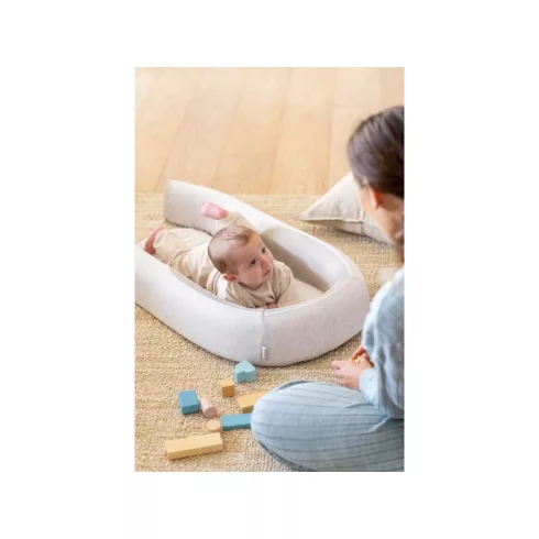 Inglesina Babafészek Welcome Pod - Harmony Grey