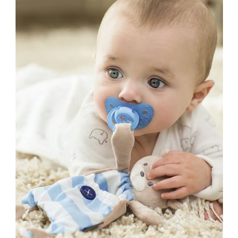 Chicco Pocket Friend szundikendő cumitartópánttal -  rózsaszín